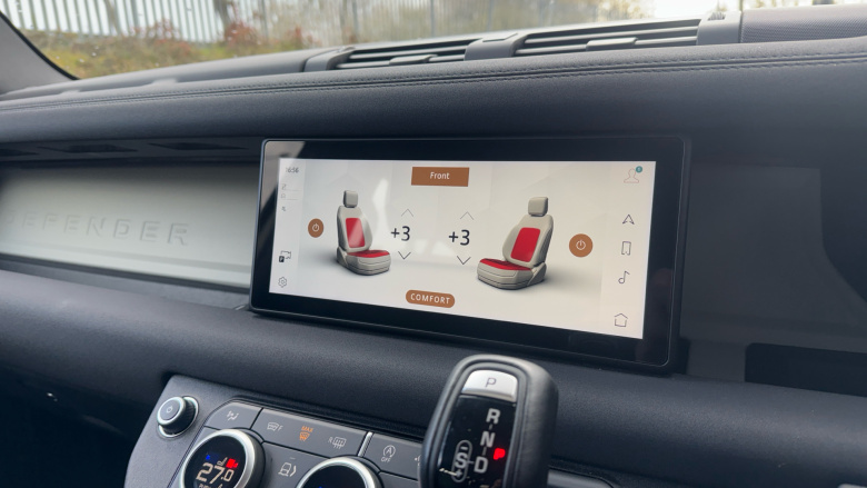 Land Rover Defender 2.0 D200 SE 110 5dr Auto Diesel Estate